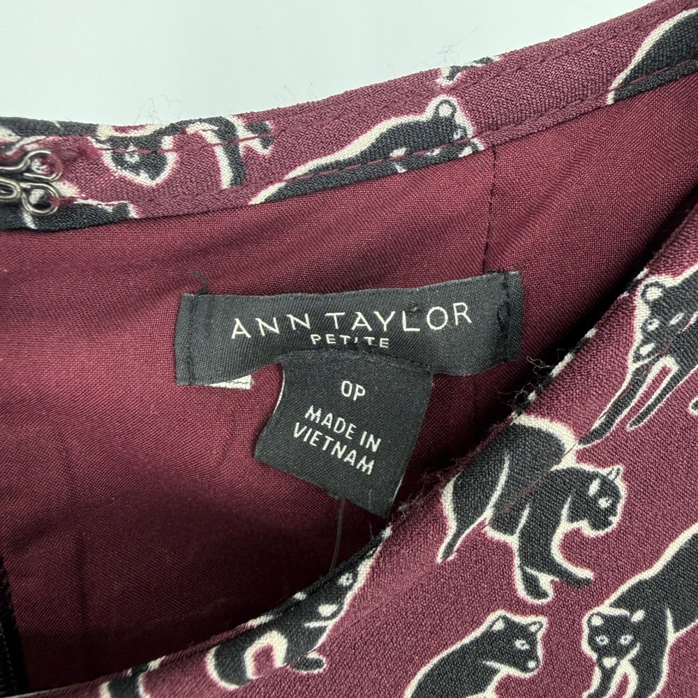 Ann Taylor Petite Black Panther Print Long Sleeve Fit Flare Dress Size 0P - Picture 6 of 7